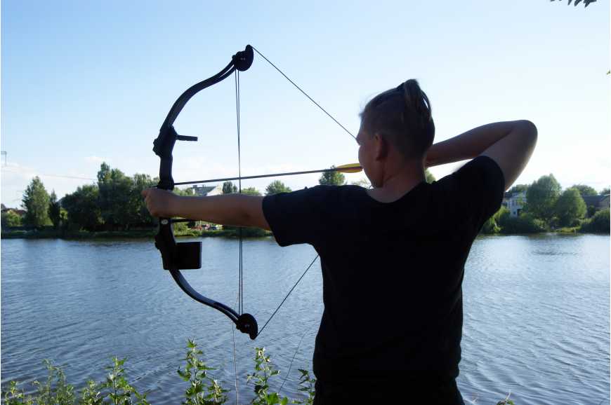 Tiiyee Bow Fishing Reel Holder, Heavy Duty Aluminum Spinning Bow Fishing  Reel Kits for Adults, Spinning Reel Kits, Holder for Compound Recurve Bow