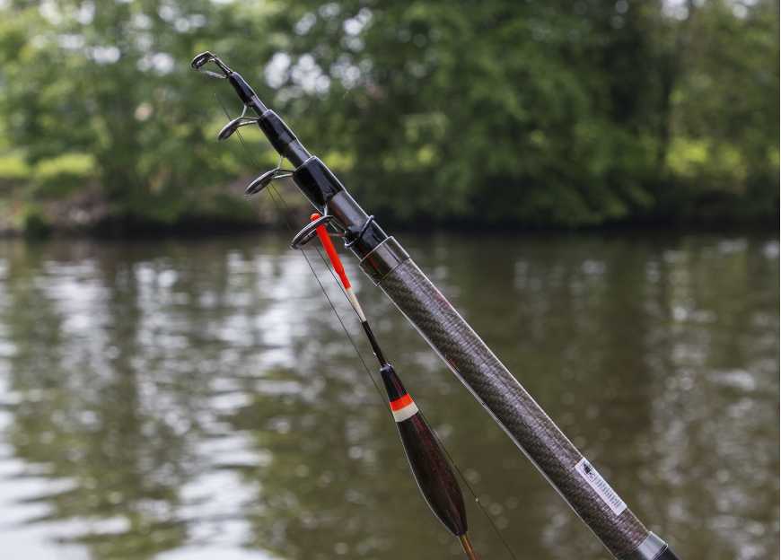 Portable Ultra-light Fishing Pole Mini Foldable Metal Telescopic